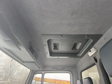 1999 Mercedes-Benz Vario, белый, 1400000 рублей, вид 2