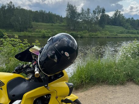 1999 Honda CBR 600F, жёлтый, 400000 рублей, вид 3