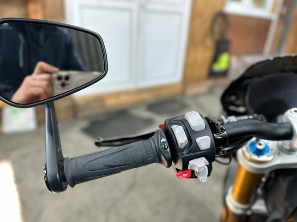 2021 Triumph Speed Triple, чёрный, 1390000 рублей - вид 35