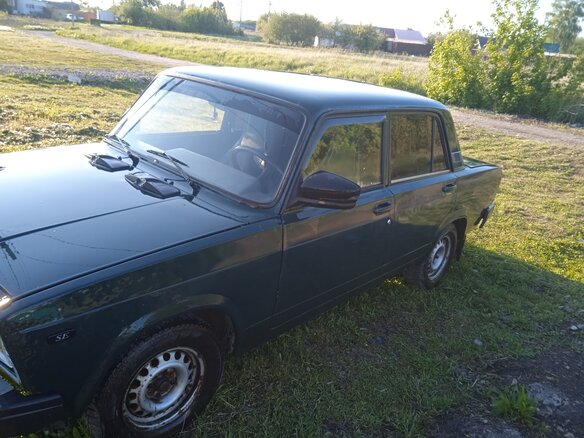 2007 Lada (ВАЗ) 2107, зелёный, 130000 рублей - вид 4