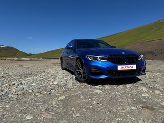 2021 BMW 3 серии 320i xDrive VII (G2x), синий, 4290000 рублей, вид 3