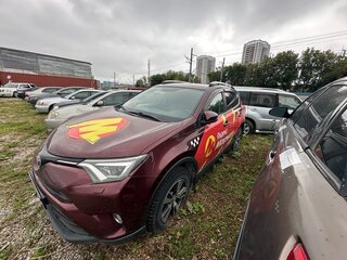 2017 Toyota RAV4 IV (XA40) Рестайлинг, красный, 1348102 рублей, вид 3