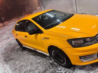 2019 Volkswagen Polo V Рестайлинг, белый, 580000 рублей, вид 3