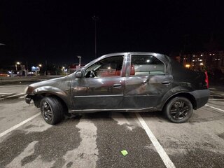 2009 Renault Logan I, чёрный, 170000 рублей, вид 4