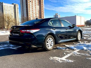 2020 Toyota Camry VIII (XV70), зелёный, 3950000 рублей, вид 3