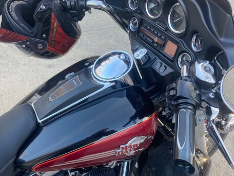 2004 Harley-Davidson Electra Glide, чёрный, 850000 рублей, вид 4