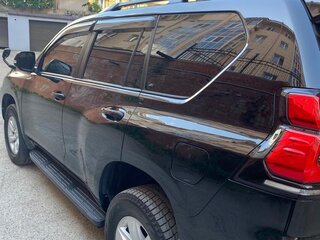 2018 Toyota Land Cruiser Prado 150 Series Рестайлинг 2, чёрный, 5150000 рублей, вид 4