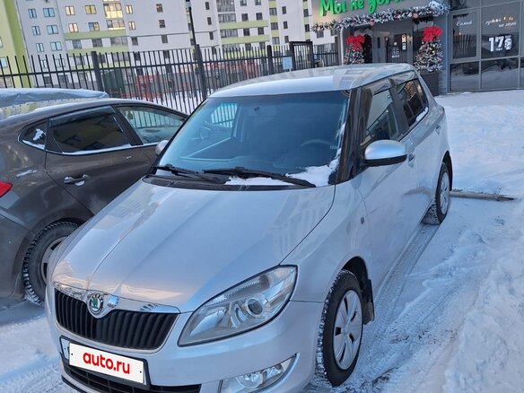 2010 Skoda Fabia II Рестайлинг, серый, 480000 рублей