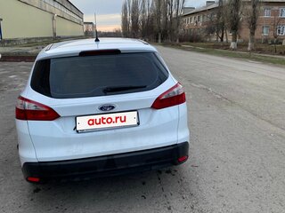 2014 Ford Focus III, белый, 650000 рублей, вид 4