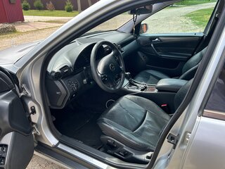 2000 Mercedes-Benz C-Класс 240 II (W203), серебристый, 745000 рублей, вид 5