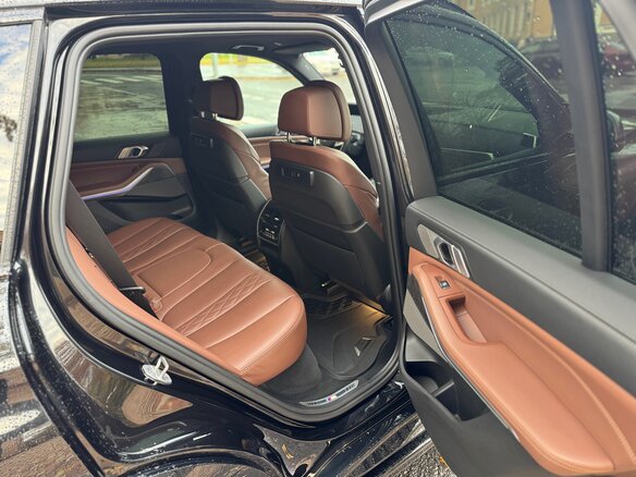 2021 BMW X5 30d IV (G05/G18), чёрный, 8190000 рублей - вид 28
