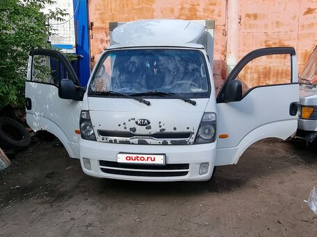 2013 Kia Bongo, белый, 1000000 рублей, вид 1
