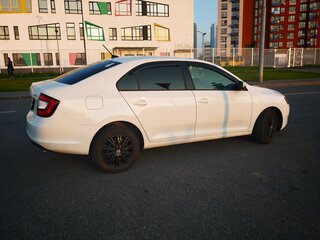2018 Skoda Rapid I Рестайлинг, белый, 880000 рублей, вид 5