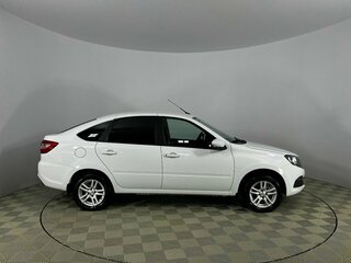 2024 Lada (ВАЗ) Granta I Рестайлинг, белый, 915000 рублей, вид 3