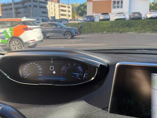 2020 Peugeot 3008 II, серый, 1400000 рублей, вид 5