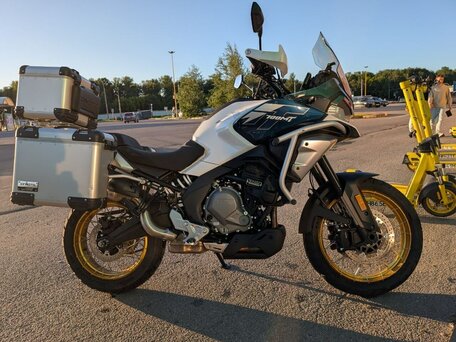 2025 CFMoto 700MT, белый, 750000 рублей, вид 4