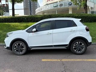 2021 Geely Vision X3 I Рестайлинг, белый, 1037724 рублей, вид 3