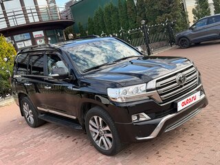 2016 Toyota Land Cruiser 200 Series Рестайлинг 2, чёрный, 5100000 рублей, вид 4