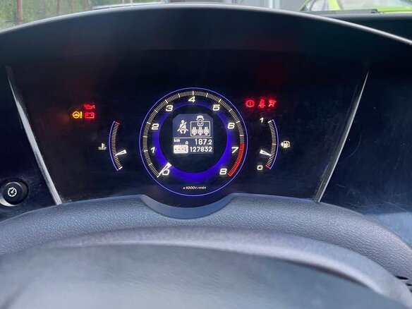 2008 Honda Civic VIII, серебристый, 400000 рублей - вид 8