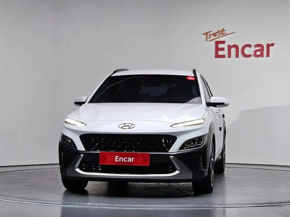 2022 Hyundai Kona I Рестайлинг, белый, 1710000 рублей - вид 1