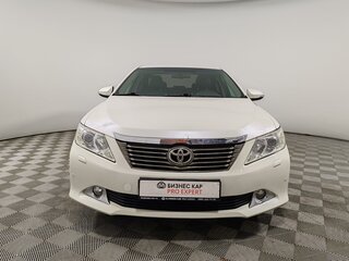 2013 Toyota Camry VII (XV50), белый, 1220000 рублей, вид 2