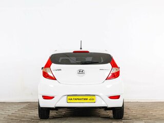 2013 Hyundai Solaris I, белый, 949000 рублей, вид 5