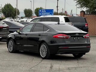 2019 Ford Fusion (North America) II Рестайлинг, чёрный, 1550000 рублей, вид 3