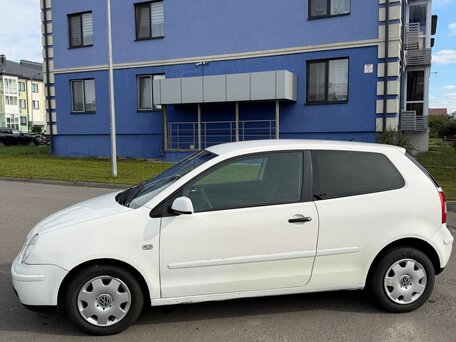 2002 Volkswagen Polo IV, белый, 185000 рублей, вид 5