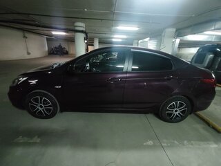 2012 Hyundai Solaris I, фиолетовый, 890000 рублей, вид 5