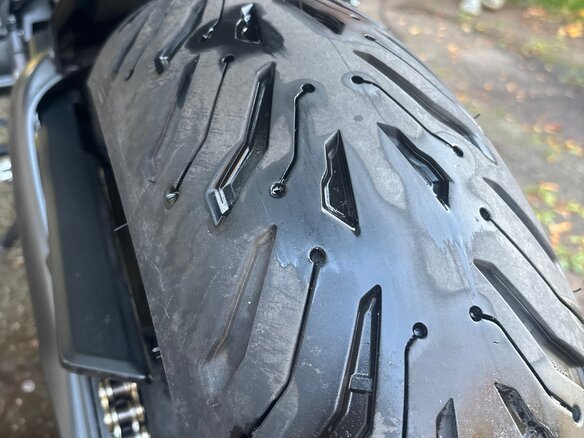 2018 Yamaha XSR900, серебристый, 719000 рублей - вид 13