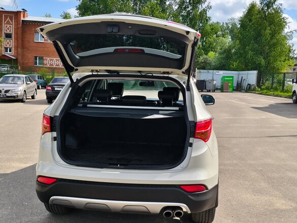 2014 Hyundai Santa Fe III, бежевый, 2000050 рублей - вид 11