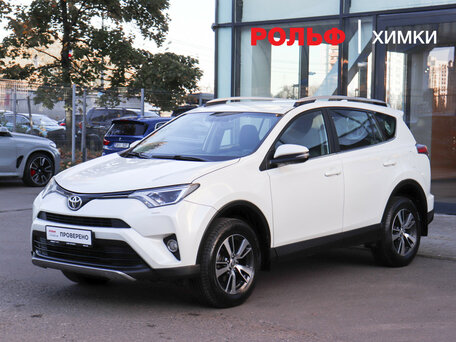 Toyota RAV4 IV (XA40) Рестайлинг