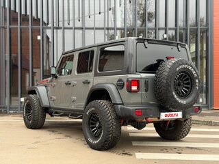 2018 Jeep Wrangler IV (JL), серый, 5000000 рублей, вид 4
