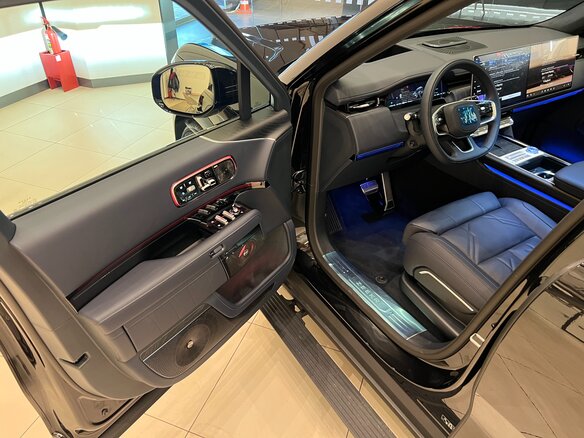 2026 Zeekr 9X 55 kWh (до 3.5 т), чёрный - вид 15