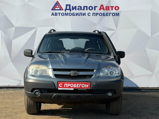 2016 Chevrolet Niva I Рестайлинг, серый, 480000 рублей, вид 2