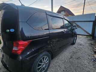 2010 Honda Freed Spike I Рестайлинг, чёрный, 750000 рублей, вид 5