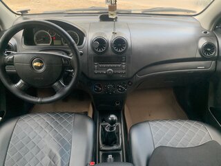 2011 Chevrolet Aveo I Рестайлинг, белый, 340000 рублей, вид 5