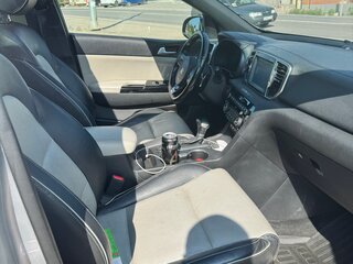 2016 Kia Sportage IV, серебристый, 1800000 рублей, вид 4