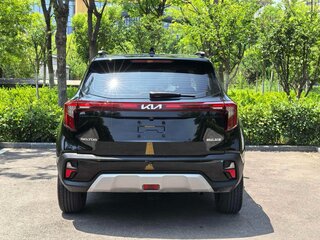 2023 Kia Seltos I Рестайлинг, чёрный, 1850000 рублей, вид 5
