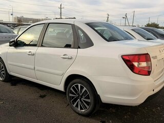 2026 Lada (ВАЗ) Granta I Рестайлинг, белый, 1290000 рублей, вид 3