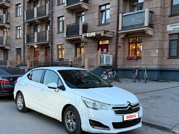 2014 Citroen C4 II, белый, 590000 рублей - вид 1