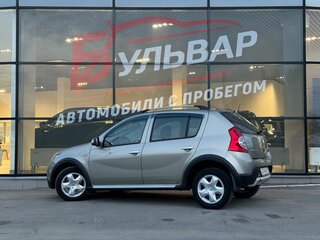 2013 Renault Sandero Stepway I, бежевый, 731000 рублей, вид 4