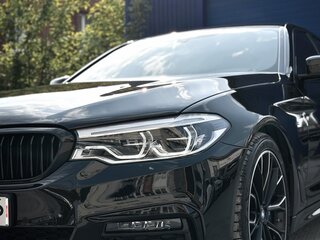 2017 BMW 5 серии 540i xDrive VII (G30/G31/G38), чёрный, 4350000 рублей, вид 5