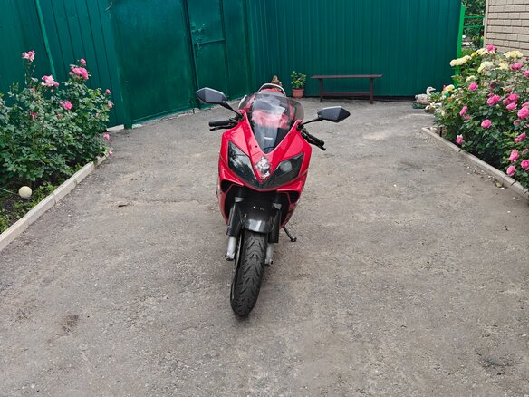 2001 Honda CBR 600F, красный, 400000 рублей - вид 1