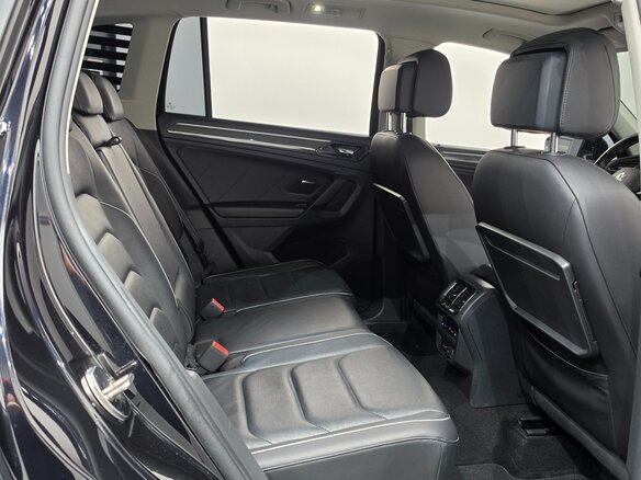 2020 Volkswagen Tiguan II, чёрный, 2980000 рублей - вид 7