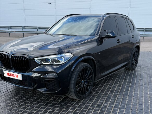 2020 BMW X5 30d IV (G05/G18), чёрный, 7990000 рублей - вид 2