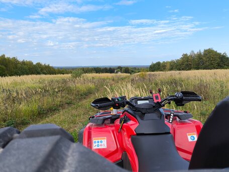 2024 BRP Can-Am Outlander XT 1000R, красный, 2250000 рублей, вид 3