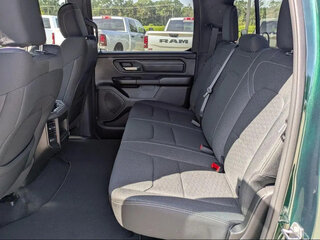 2026 Ram 1500 Crew Cab eTorque V Рестайлинг, чёрный, 6461595 рублей, вид 4