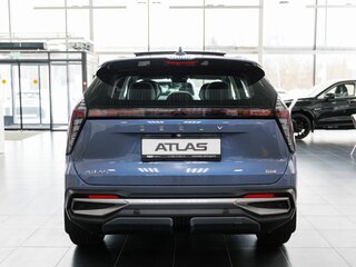 2026 Geely Atlas II, серебристый, 4119990 рублей, вид 5