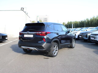 2021 Kia Seltos I, синий, 2085000 рублей, вид 2